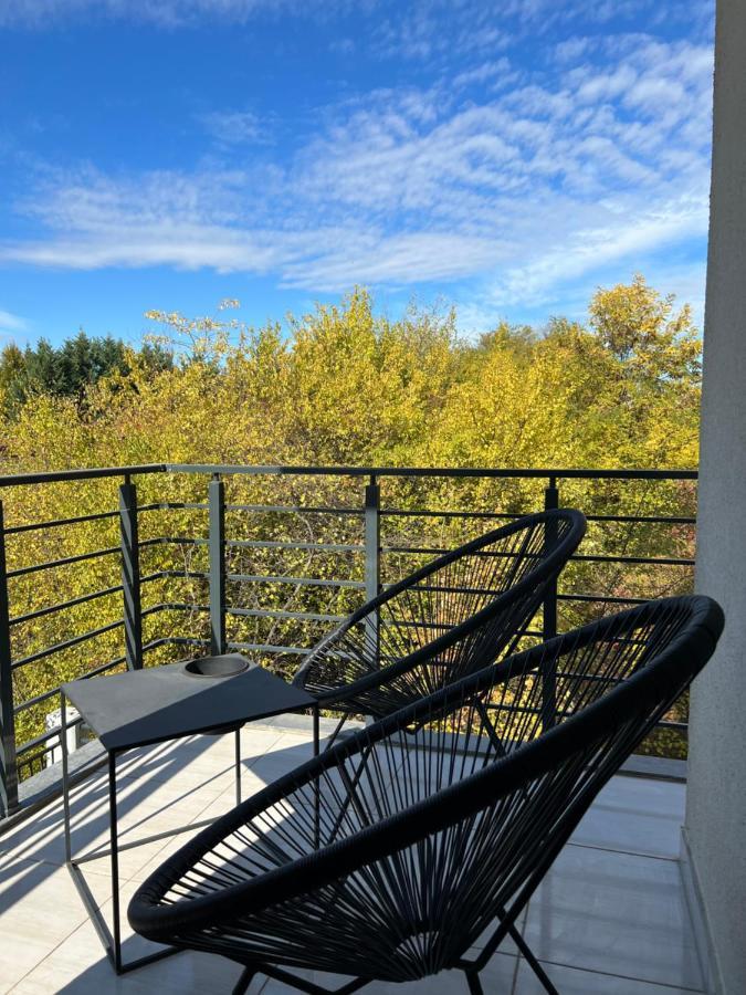 Touchdown Apartment Near Bucharest Airport Otopeni Zewnętrze zdjęcie